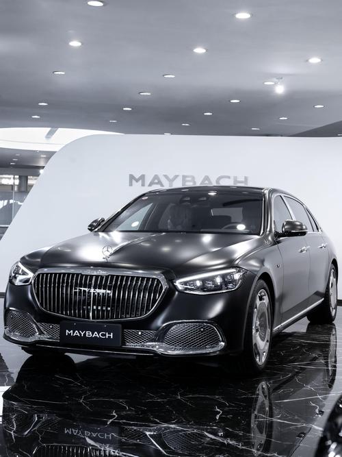 深圳罗湖区阳翔欧企业管理咨询岚图汽车的售后服务让用户无忧出行，迈巴赫未来的豪华车趋势